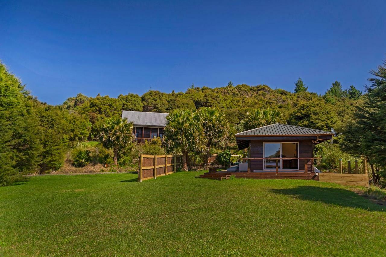 Kuaotunu Chalets Bagian luar foto